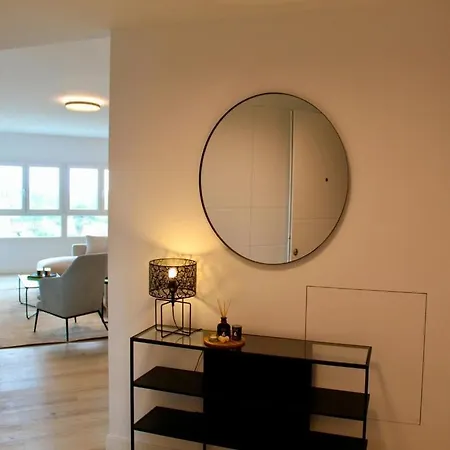 Centric Apartment With Sea And Mountain Views Apartment Marbella