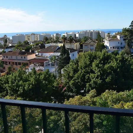 Centric Apartment With Sea And Mountain Views Apartment