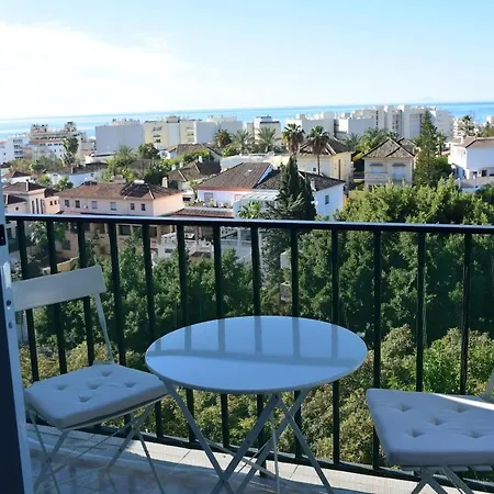 Apartment Centric Apartment With Sea And Mountain Views *